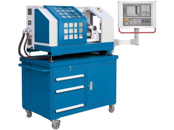 LabTurn 2028 CNC - Compact mobile inclined-bed lathe with Siemens CNC control and tool turret for training and model construction