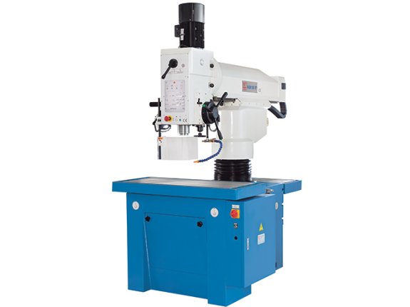 KSR 50 VT - Fast smooth positioning of the drilling quill on 3 possible workstations, with servo quill feed and infinitely variable spindle speed, large touchscreen control panel and extra drilling power