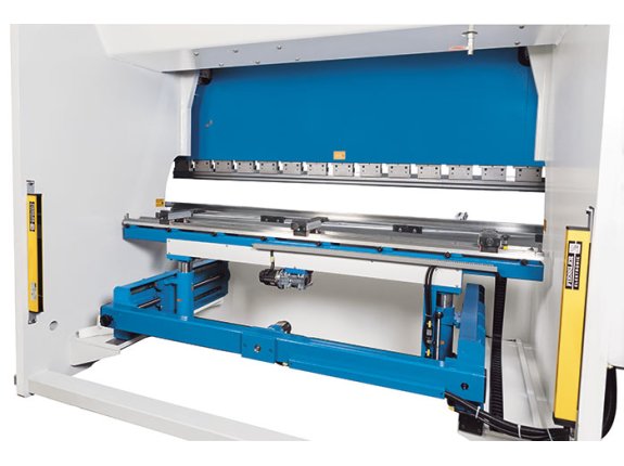 The machines in this series can be retrofitted with a controlled back gauge system with R-axis