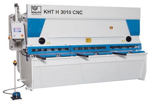 KHT H CNC - Cizalla de chapa guiada con gran potencia de corte, ángulos de corte ajustables y control CNC Cybelec de eficacia probada